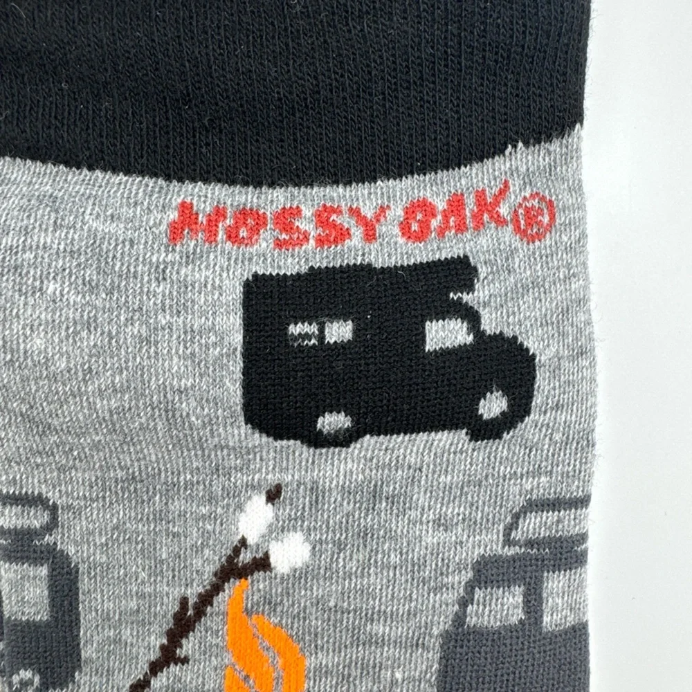 Mossy Oak 3 Pair‎ Crew Socks Camping Bear Tent Outdoors Hunting NWT 10-13
